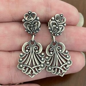James Avery Retired Celeste Earrings